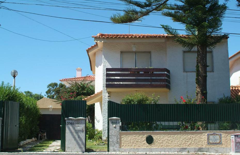 Traditional Villa In S Pedro , Estoril Alapraia Zewnętrze zdjęcie